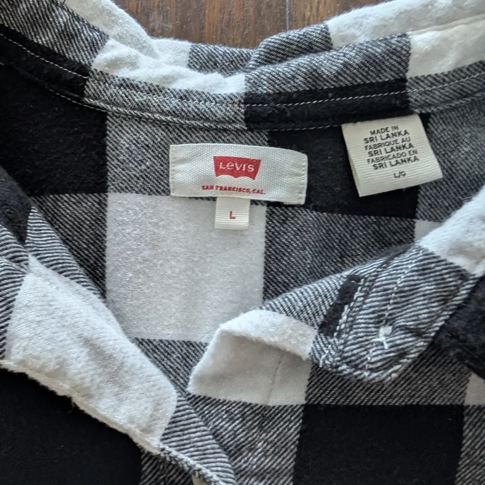 Levis add layer